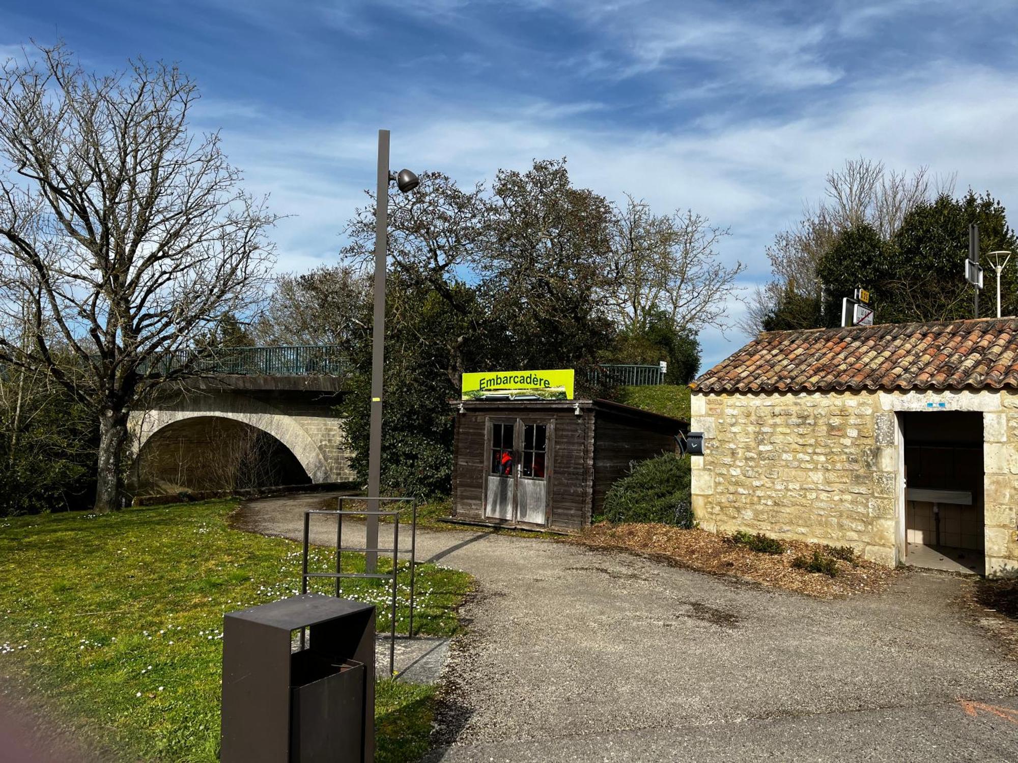La Maison Du Bonheur Le Gue-de-Velluire Bagian luar foto